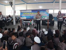 *Tanamkan Tertib lalu lintas sejak dini, Ditlantas Polda Kalteng Berikan Dikmas Lantas Kepada TK Yasalmuna Palangka Raya*