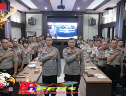 Sampaikan Arahan ke Personel Ditbinmas, Wakapolda Kalteng: Aktif Sambangi Masyarakat