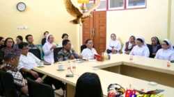 Bupati Murung Raya Hadiri Serah Terima Pengelolaan Pendidikan Berbasis Iman