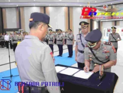 Kapolda Kalteng Pimpin Sertijab Irwasda, Karo SDM dan 2 Kapolres