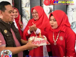 MERIAHNYA HUT KE-41 BENDUM DPP PWDPI, ROSITA GOSI, DI RUMAH MAKAN ALUN-ALUN KEPAYANG BANDAR LAMPUNG