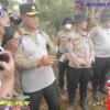 Polda Kalteng Optimalkan Serbuk Tepung Singkong “Hertindo AF31”, Untuk Padamkan Bara di Lahan Gambut